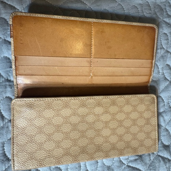Celine AUTH Bi-Fold Macadam Tan Leather Long Wallet - Picture 3 of 13